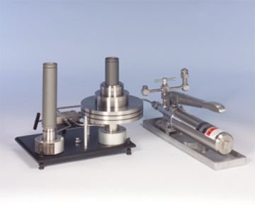 Ametek M&G DM-T-50 Hydraulic Deadweight Tester 10 to 5000 PSI 1 Ametek M&G DM-T-50 Hydraulic Deadweight Tester 10 to 5000 PSI
